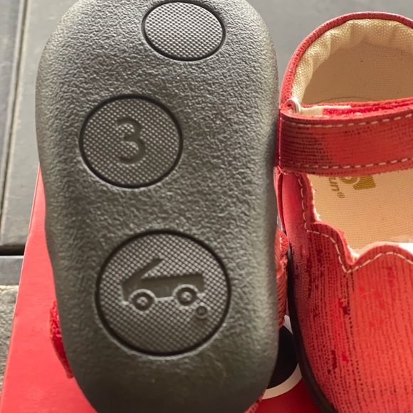 Toddler size 3 Mary Jane Shoes - Picture 3 of 5